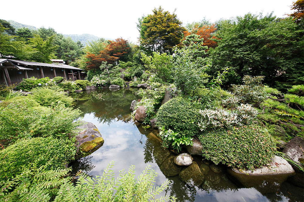 日本庭園　華松園12